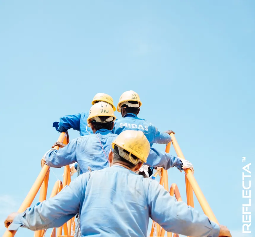 RFID personnel tracking for safety and workforce management by Convalexa